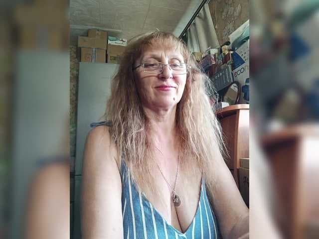 Sonya48 live cam
