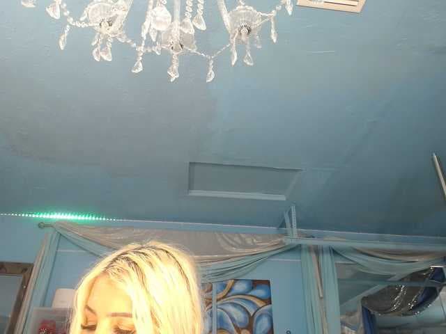 adrianna_fox live cam
