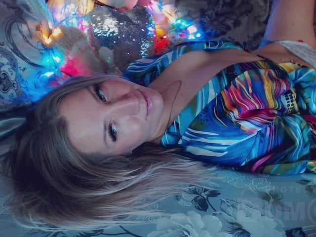 Mimi_ live cam