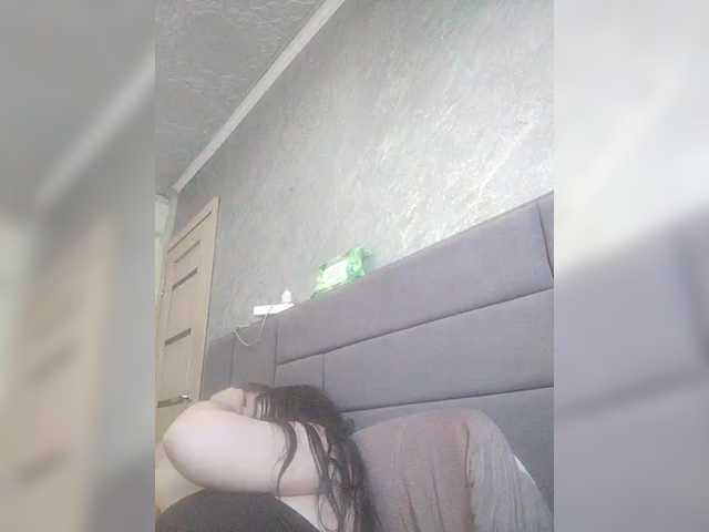 Cleopatra1990 live cam