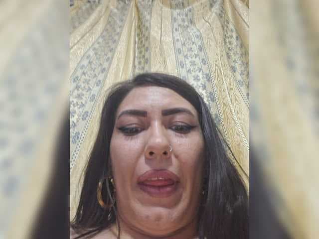 EdenaVega live cam