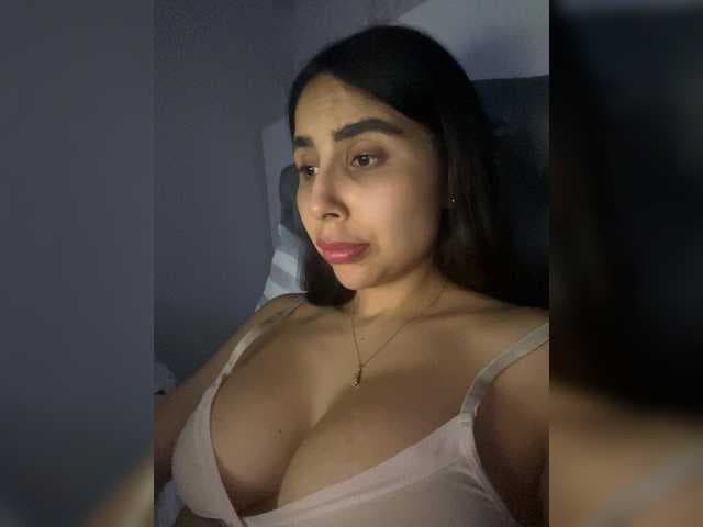 SallyeLeins live cam