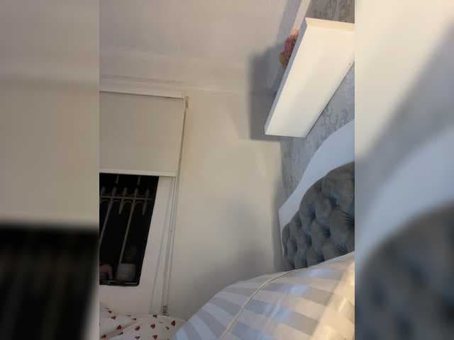 SallyeLeins live cam