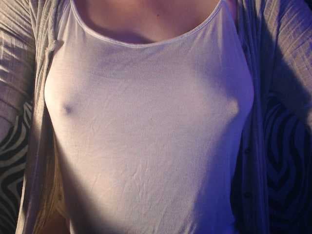 1BECHA1 live cam on BongaCams