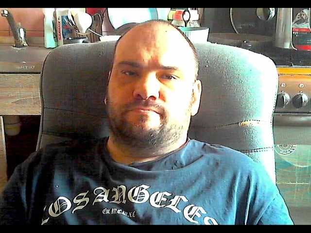 scuban87 live cam
