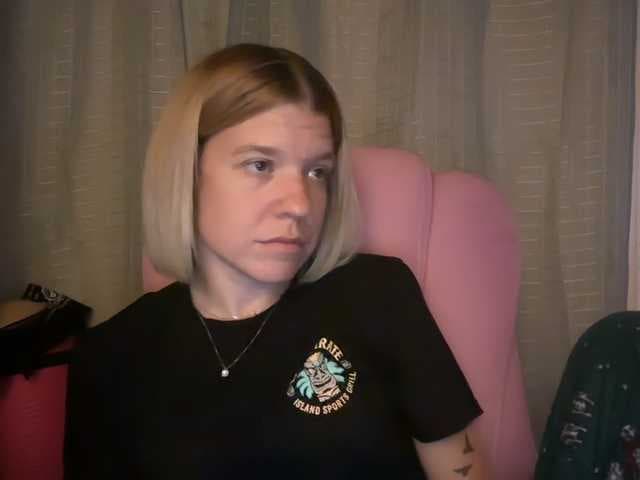 AmericnBarbie live cam