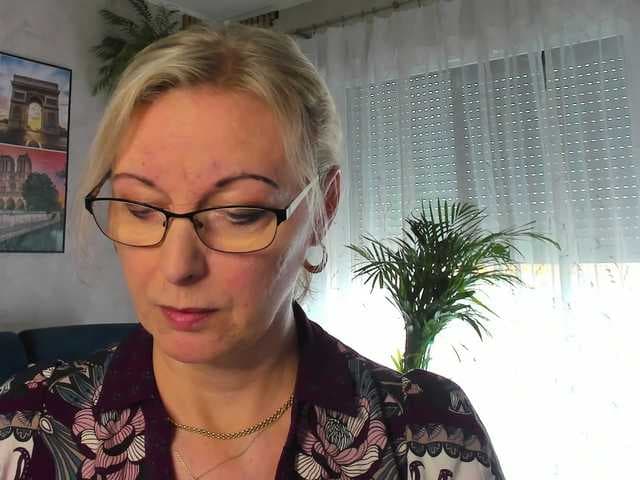 SoftVANESSA live cam