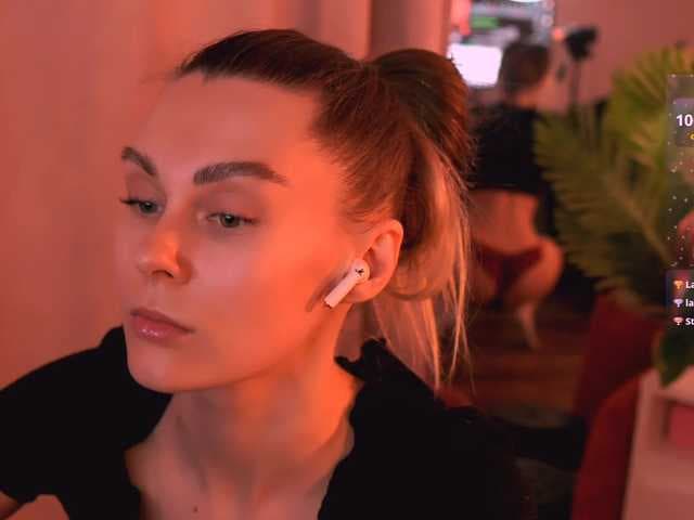 VIRTUAL_MUSE live cam