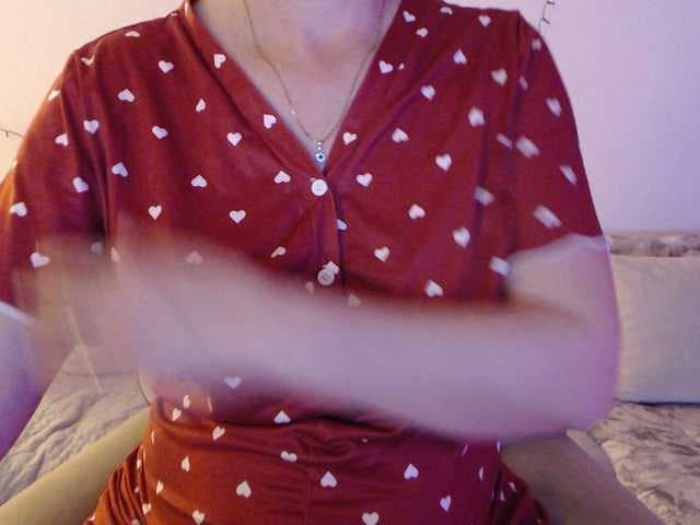 goodSnowQueen live cam