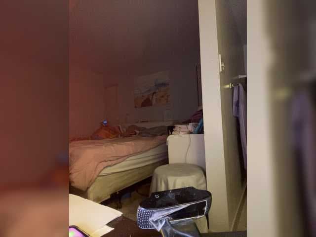 April_XO live cam