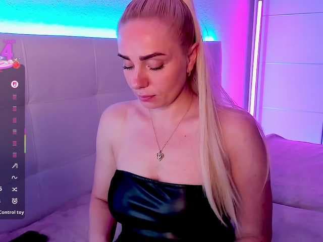 _-Dasha-_ live cam on BongaCams