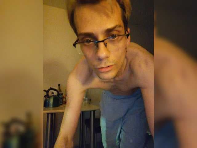 ShineMax18 live cam