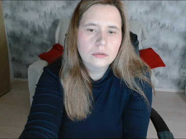 AdelinaLawson live cam