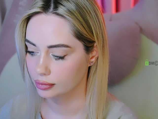 -ANN live cam