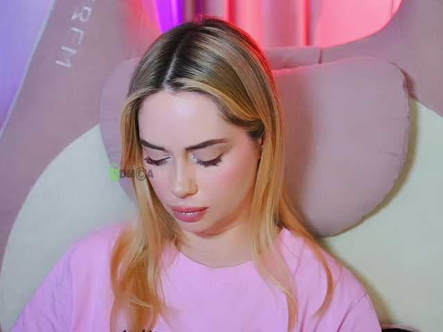 -ANN live cam