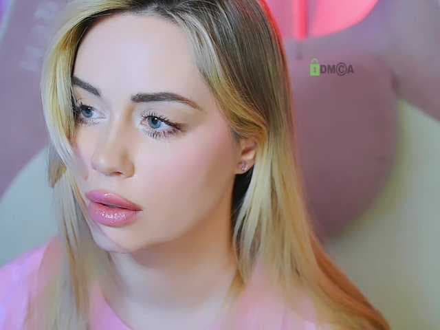 -ANN live cam