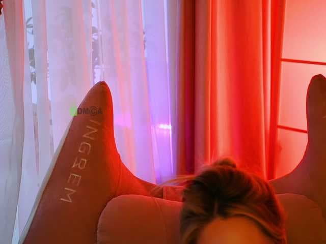 -ANN live cam