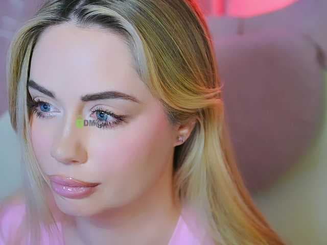 -ANN live cam