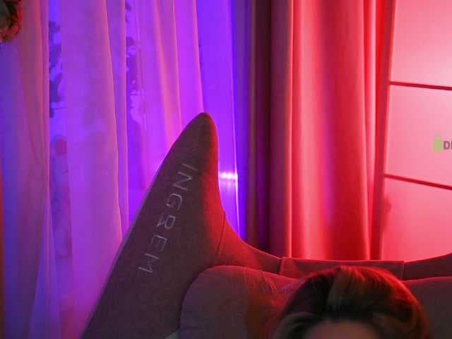 -ANN live cam
