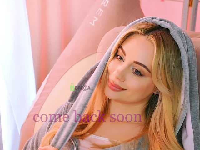 -ANN live cam