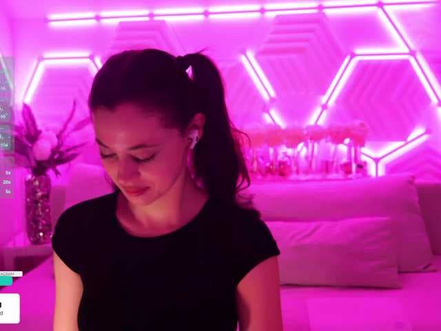 Taanni live cam