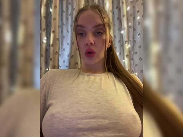 KissMay live cam