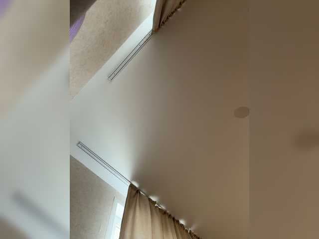 LedyMiya live cam