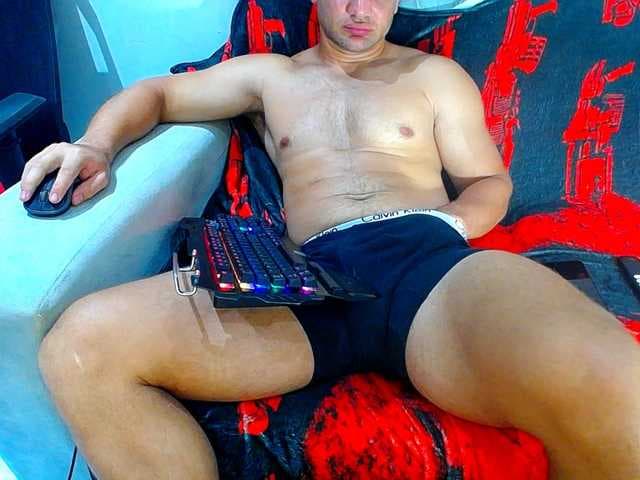 hugo19cm live cam