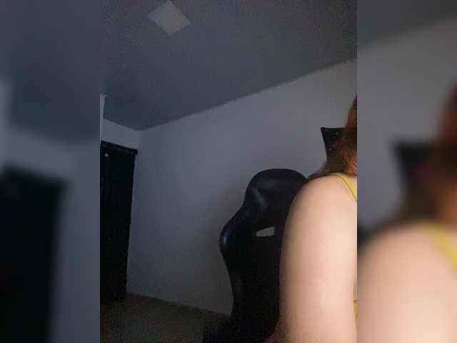 Allie-Rose live cam