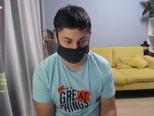TomGuys live cam