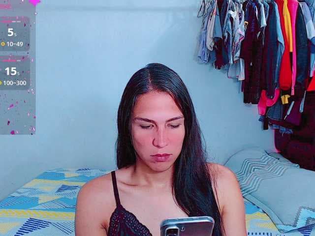 vikynaughty live cam