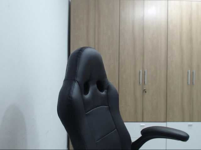 RoxanaMilf live cam