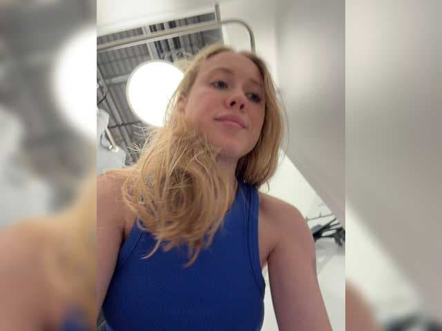 LiiBaby live cam