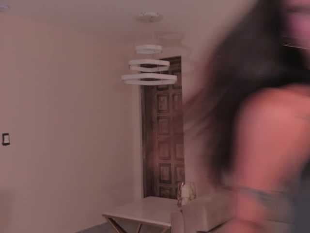 AbellaCroft live cam