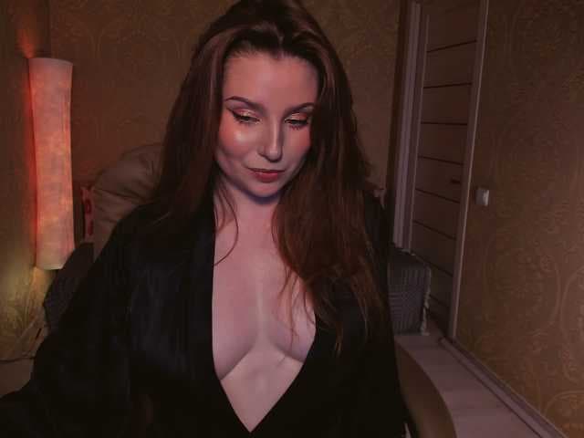 Esmeerrr live cam
