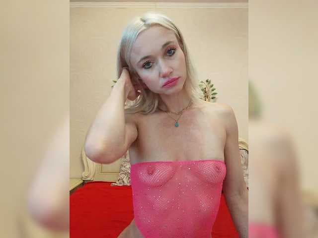 AlinaLoves live cam