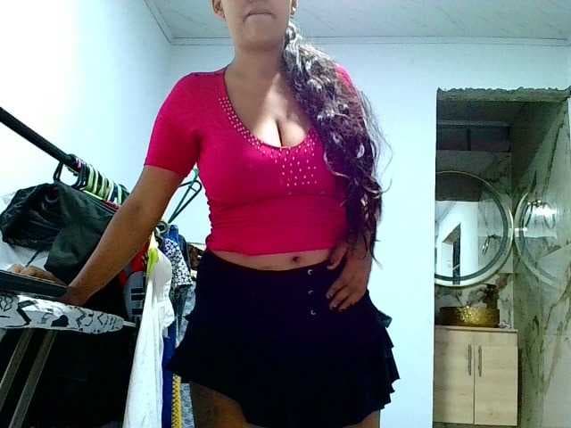 aisha5 live cam