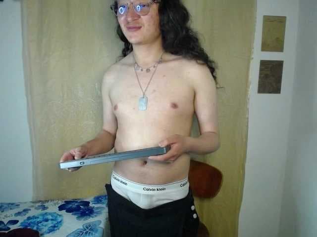 DarioBW-25 live cam
