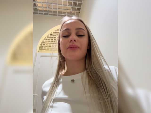 _Katrinka_ live cam