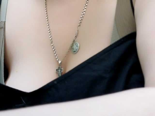 DollyMolli live cam