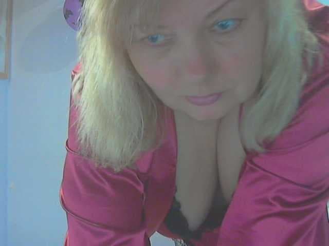 LucyAlexis live cam