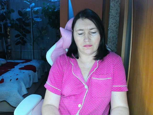 Tatka18111 live cam