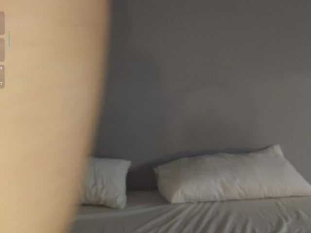 Bella_Byers live cam