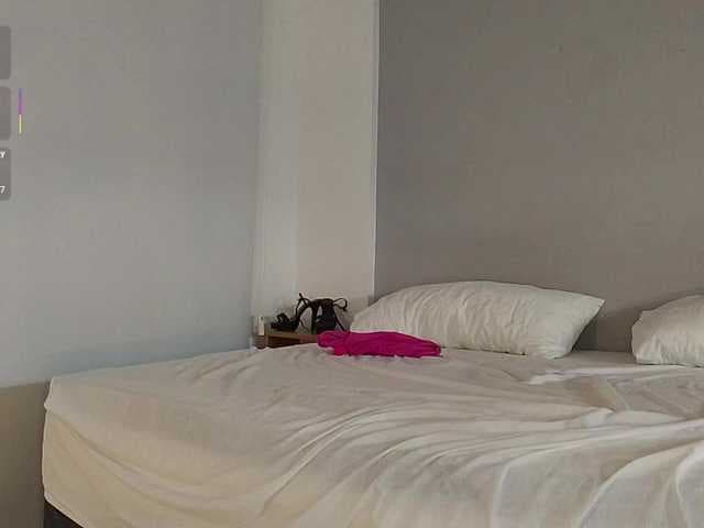 Bella_Byers live cam