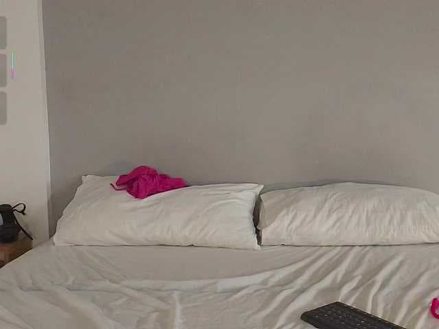 Bella_Byers live cam