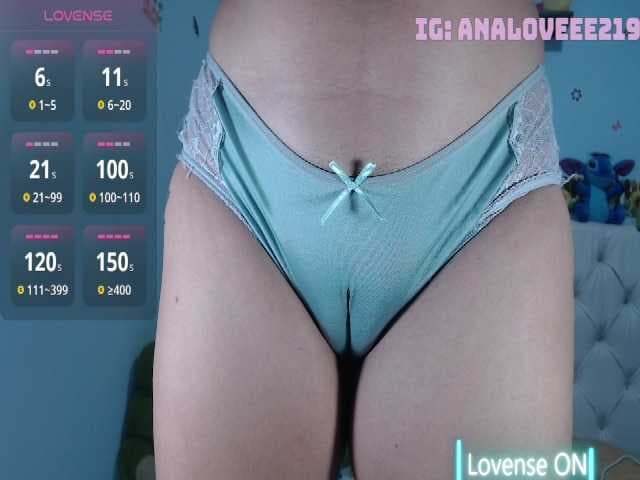 ana-loveee live cam