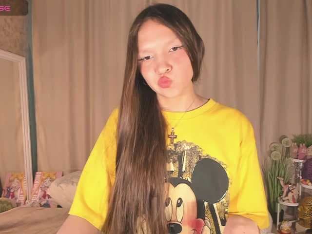 CuteLolly live cam