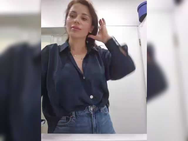 Sophie_Sonne live cam