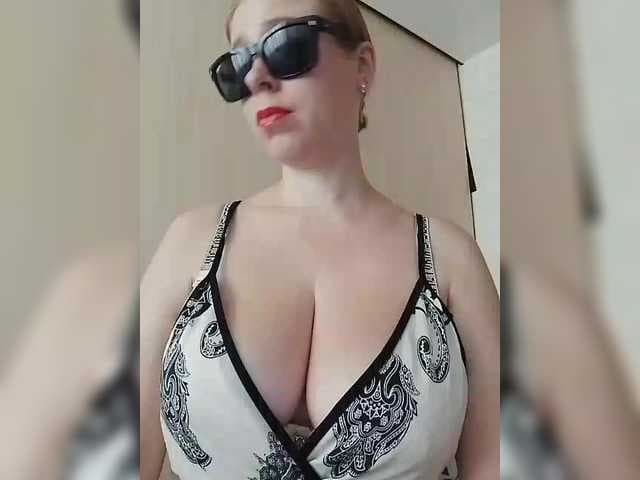 Dashulya666 live cam
