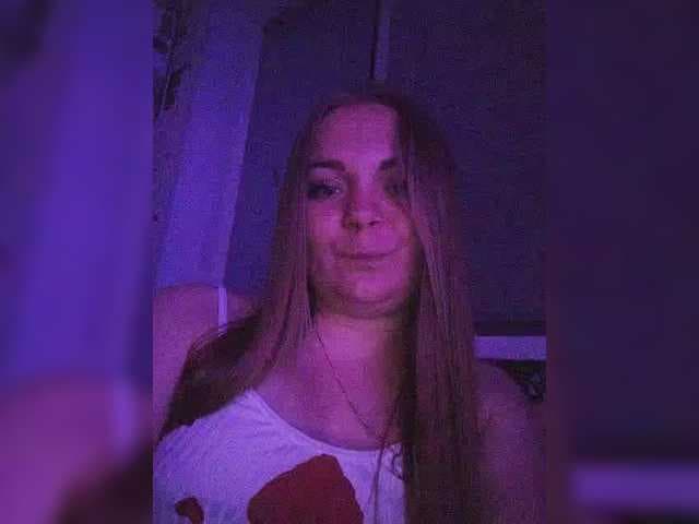 leila17 live cam